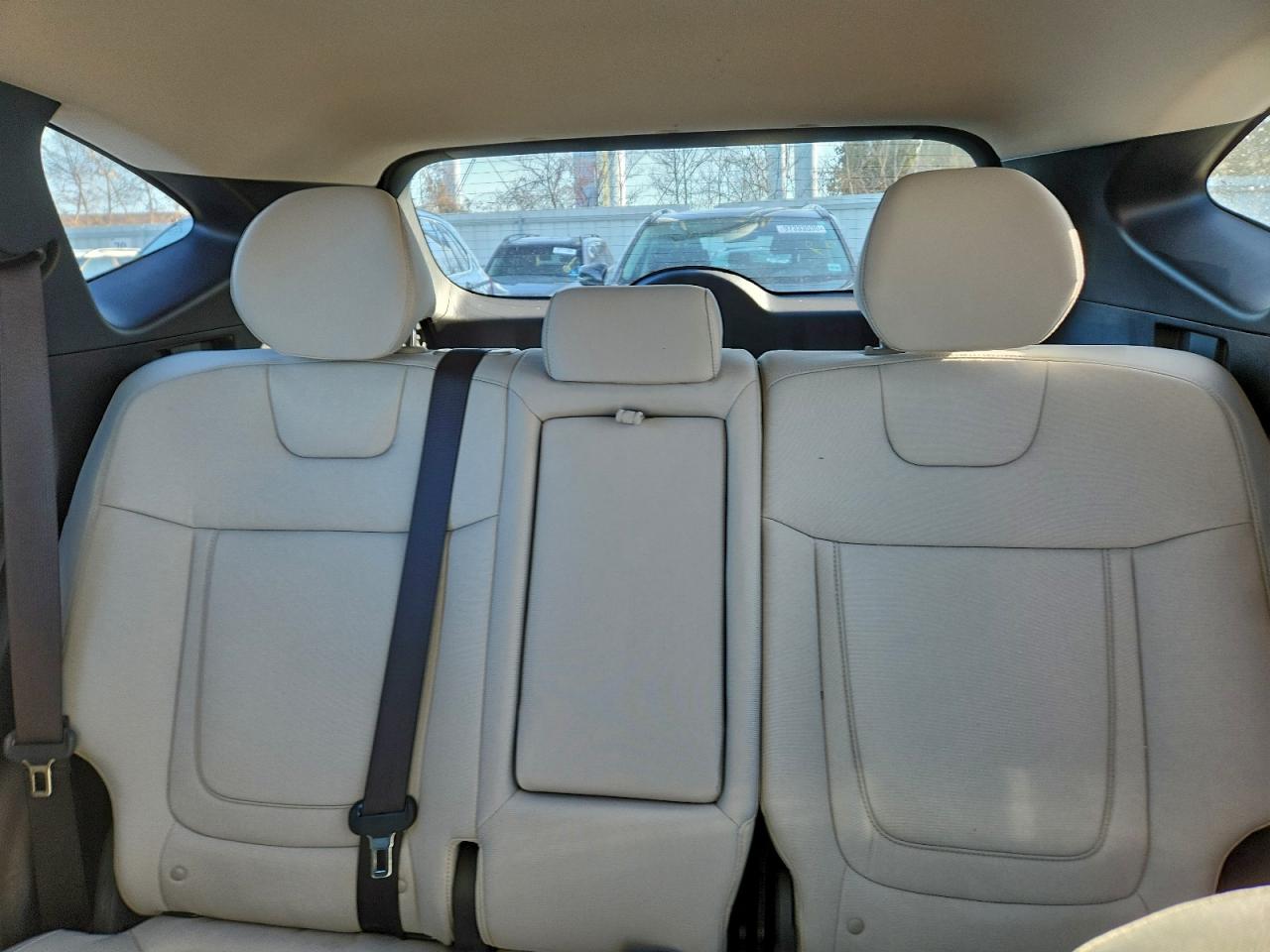 2025 HYUNDAI TUCSON photo 10
