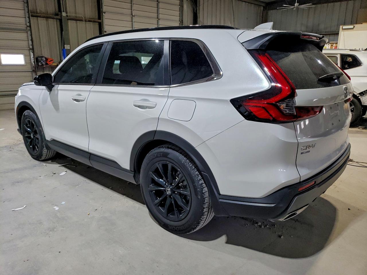 2024 HONDA CR-V SPORT-L photo 2