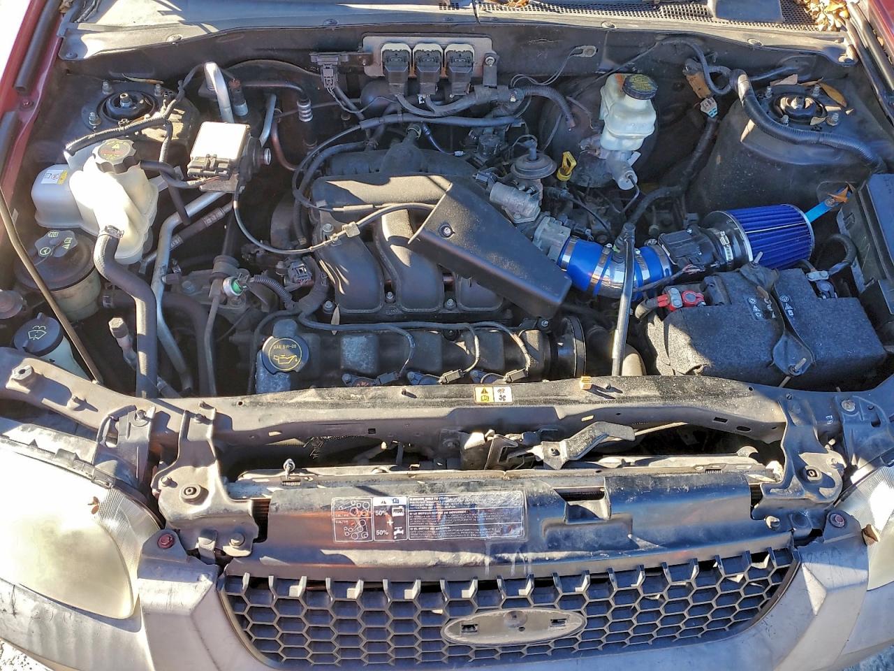 2005 FORD ESCAPE XLT photo 11