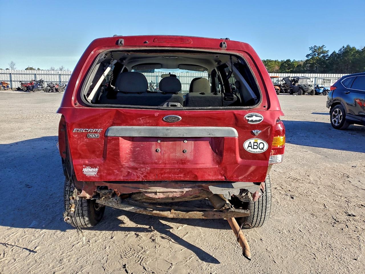 2005 FORD ESCAPE XLT photo 6