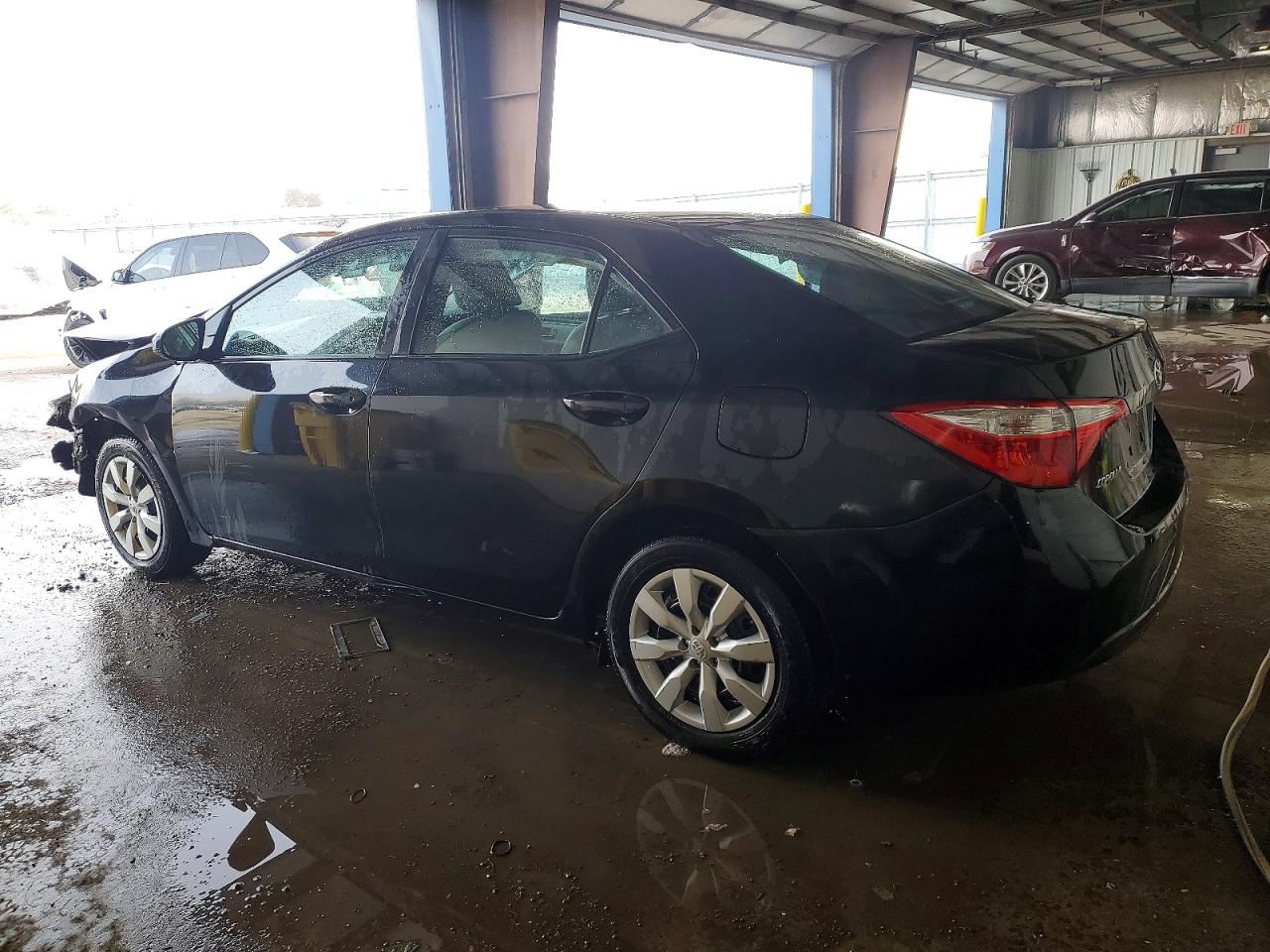 2014 TOYOTA COROLLA L photo 2