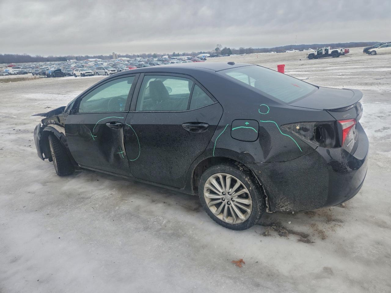 2014 TOYOTA COROLLA L photo 4