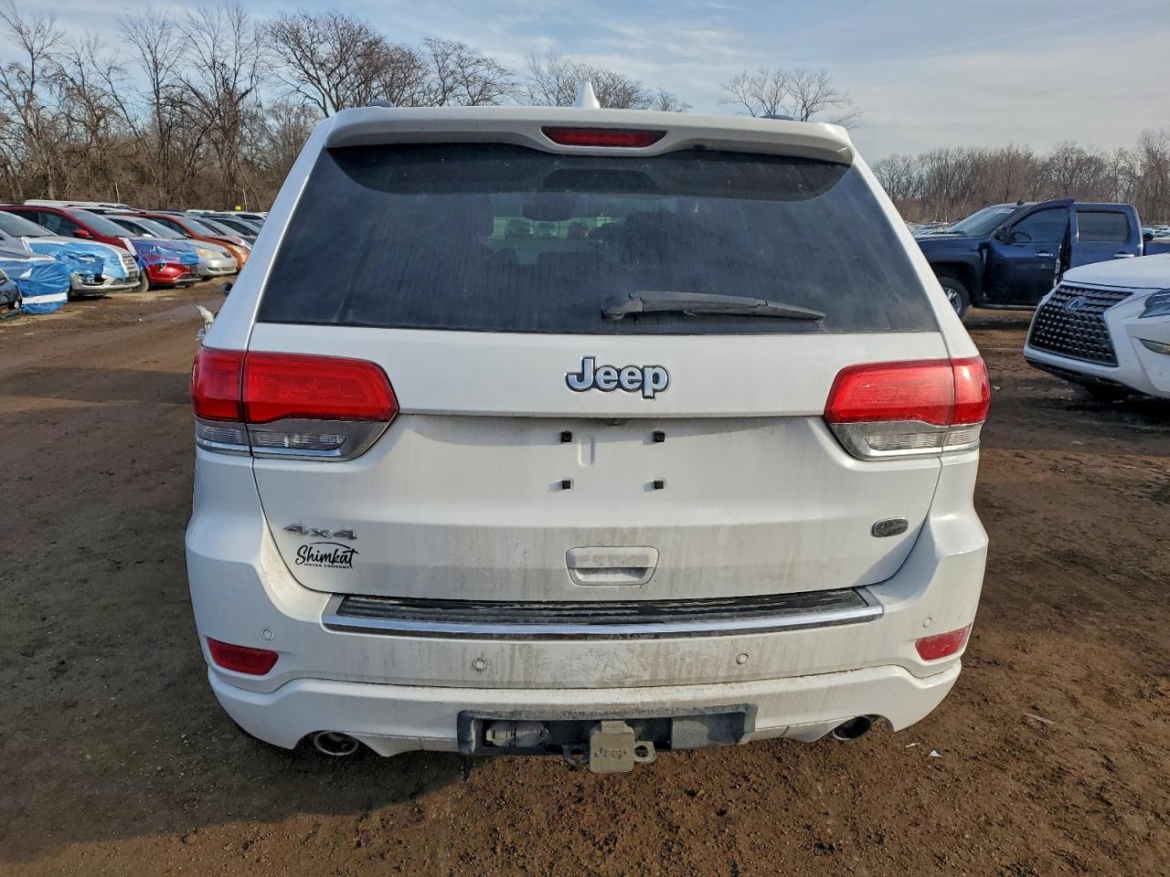 2018 JEEP GRAND CHEROKEE OVERLAND photo 11