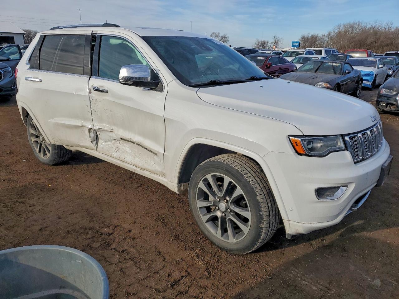 2018 JEEP GRAND CHEROKEE OVERLAND photo 7