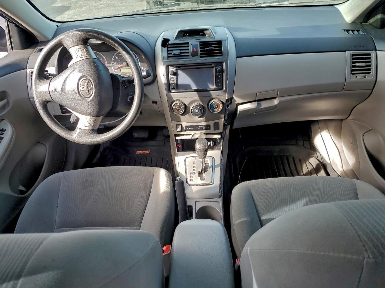 2012 TOYOTA COROLLA BASE photo 8