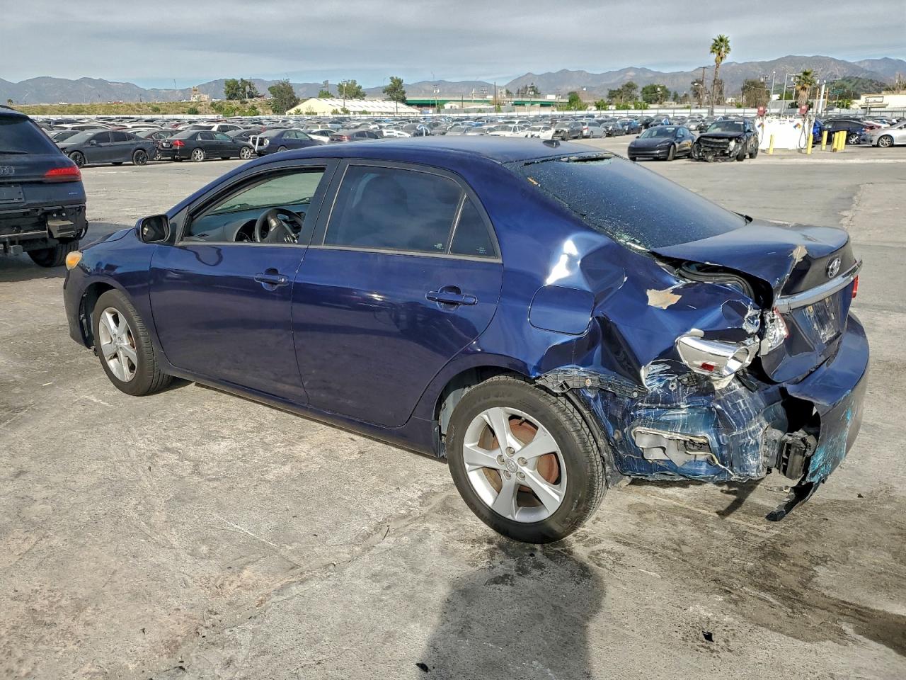 2012 TOYOTA COROLLA BASE photo 2