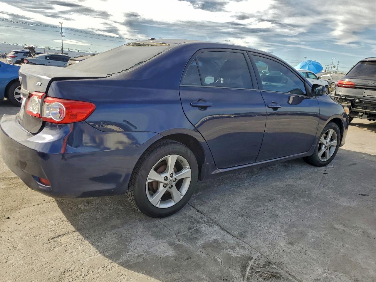 2012 TOYOTA COROLLA BASE photo 3