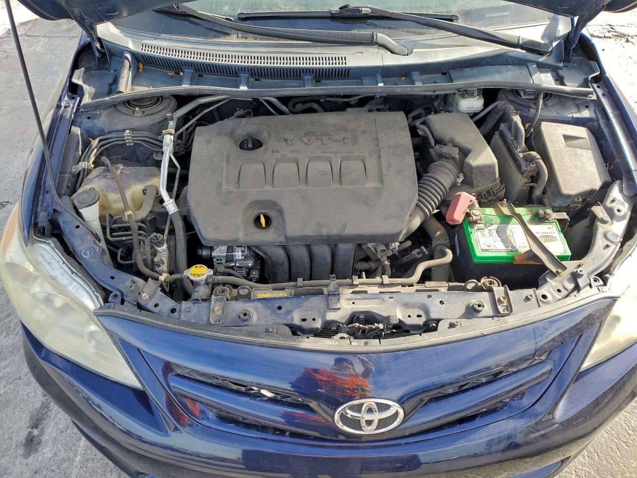 2012 TOYOTA COROLLA BASE photo 11