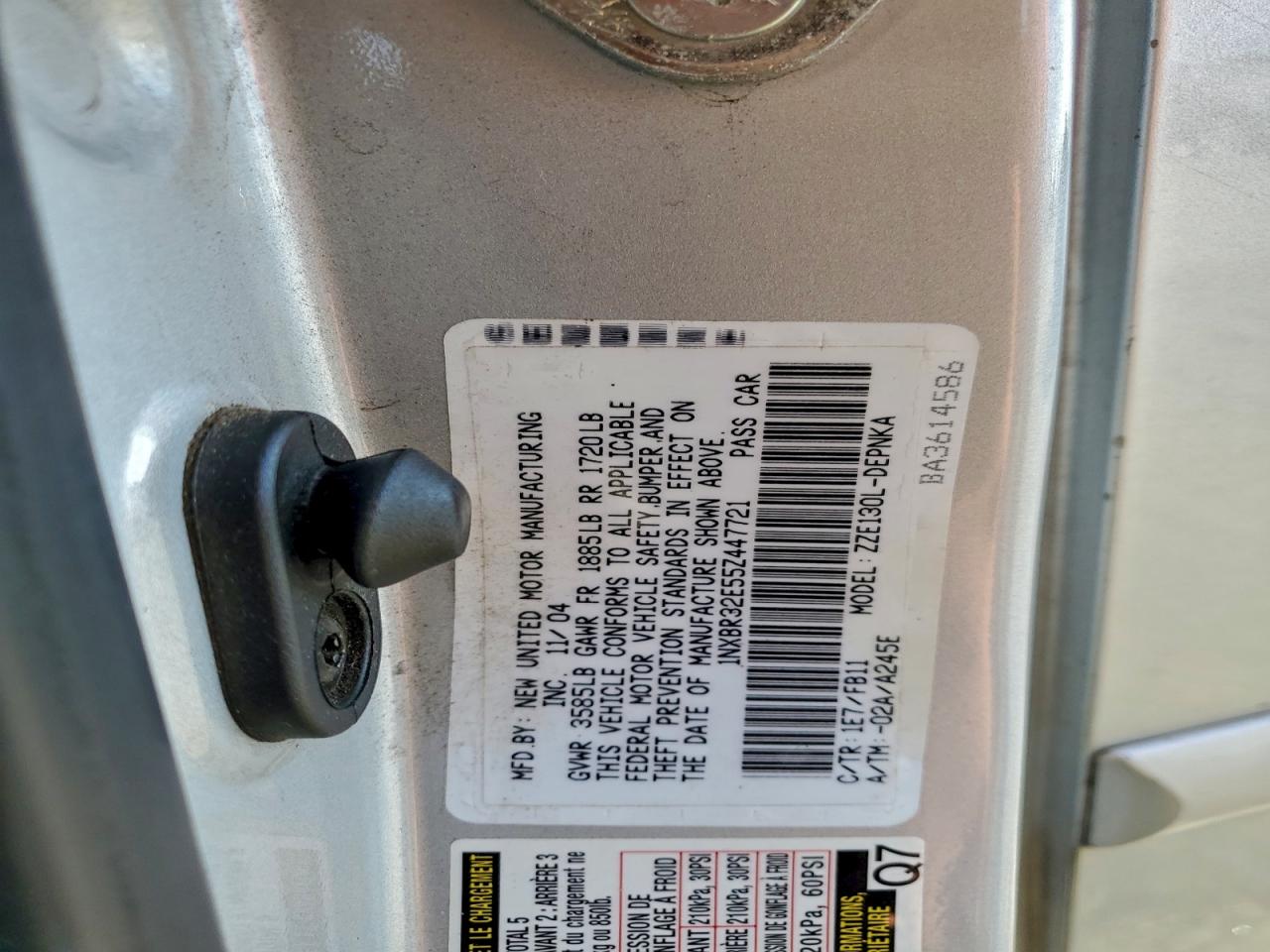 2005 TOYOTA COROLLA CE photo 13