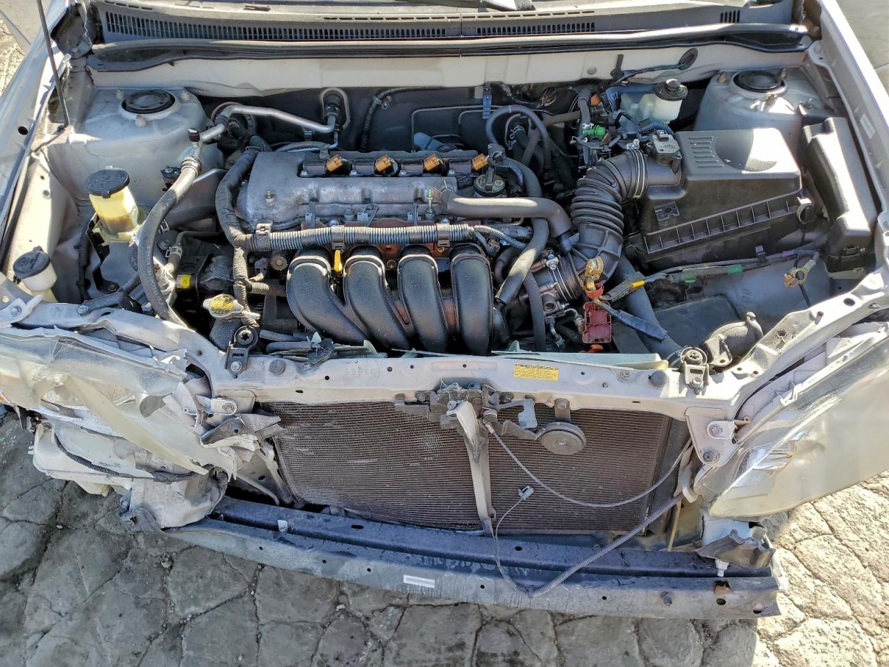 2005 TOYOTA COROLLA CE photo 11