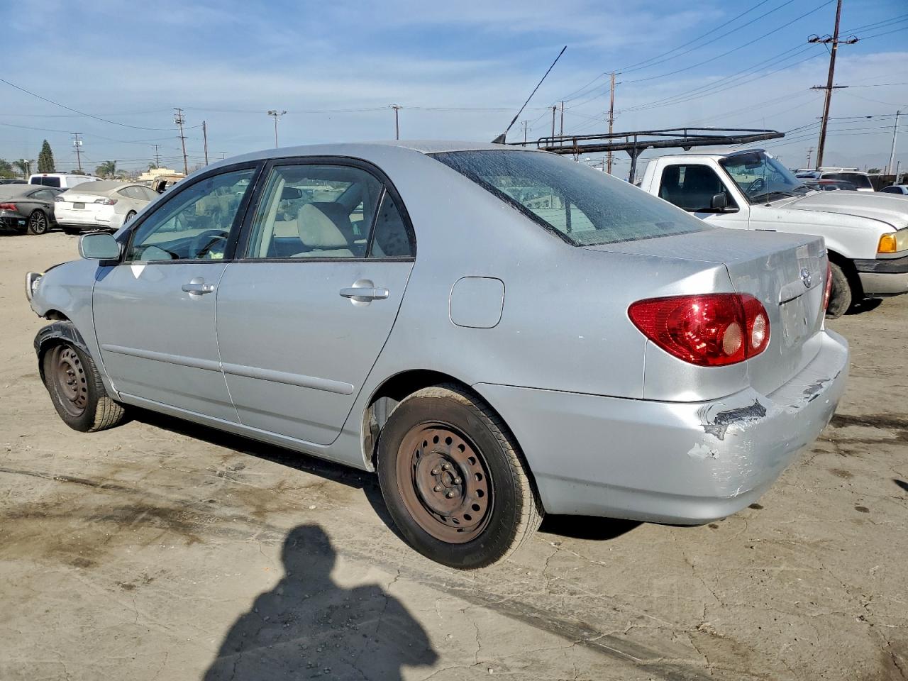 2005 TOYOTA COROLLA CE photo 2