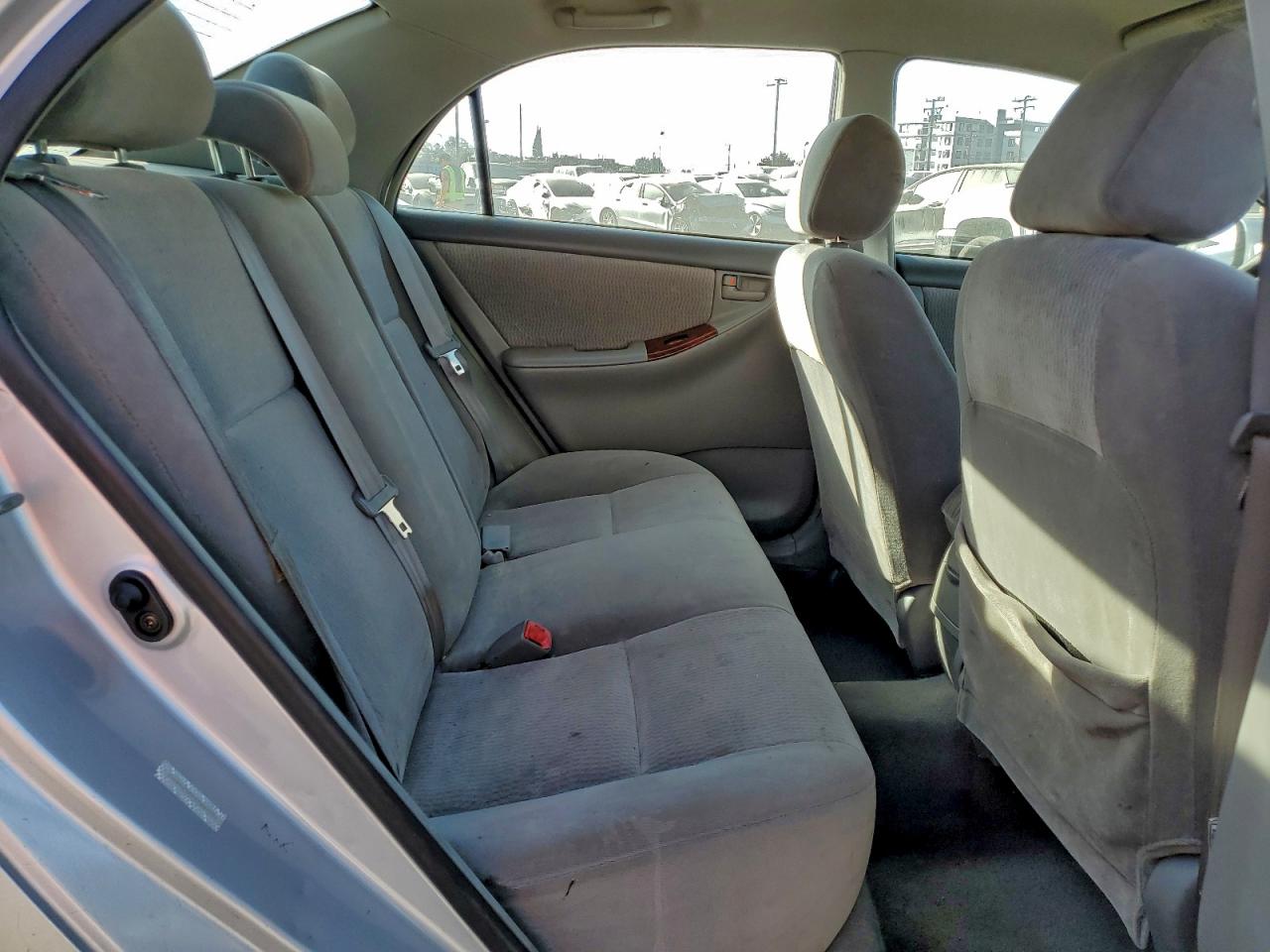 2005 TOYOTA COROLLA CE photo 10