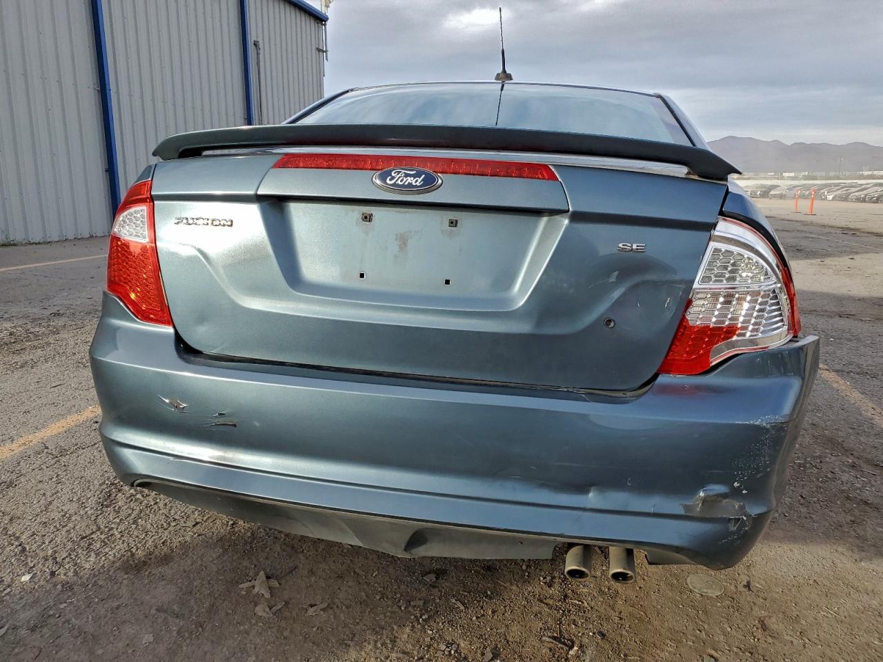 2011 FORD FUSION SE photo 6