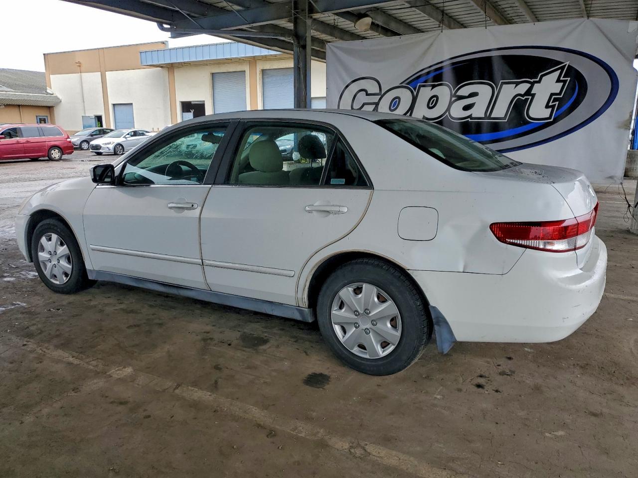 2004 HONDA ACCORD LX photo 2