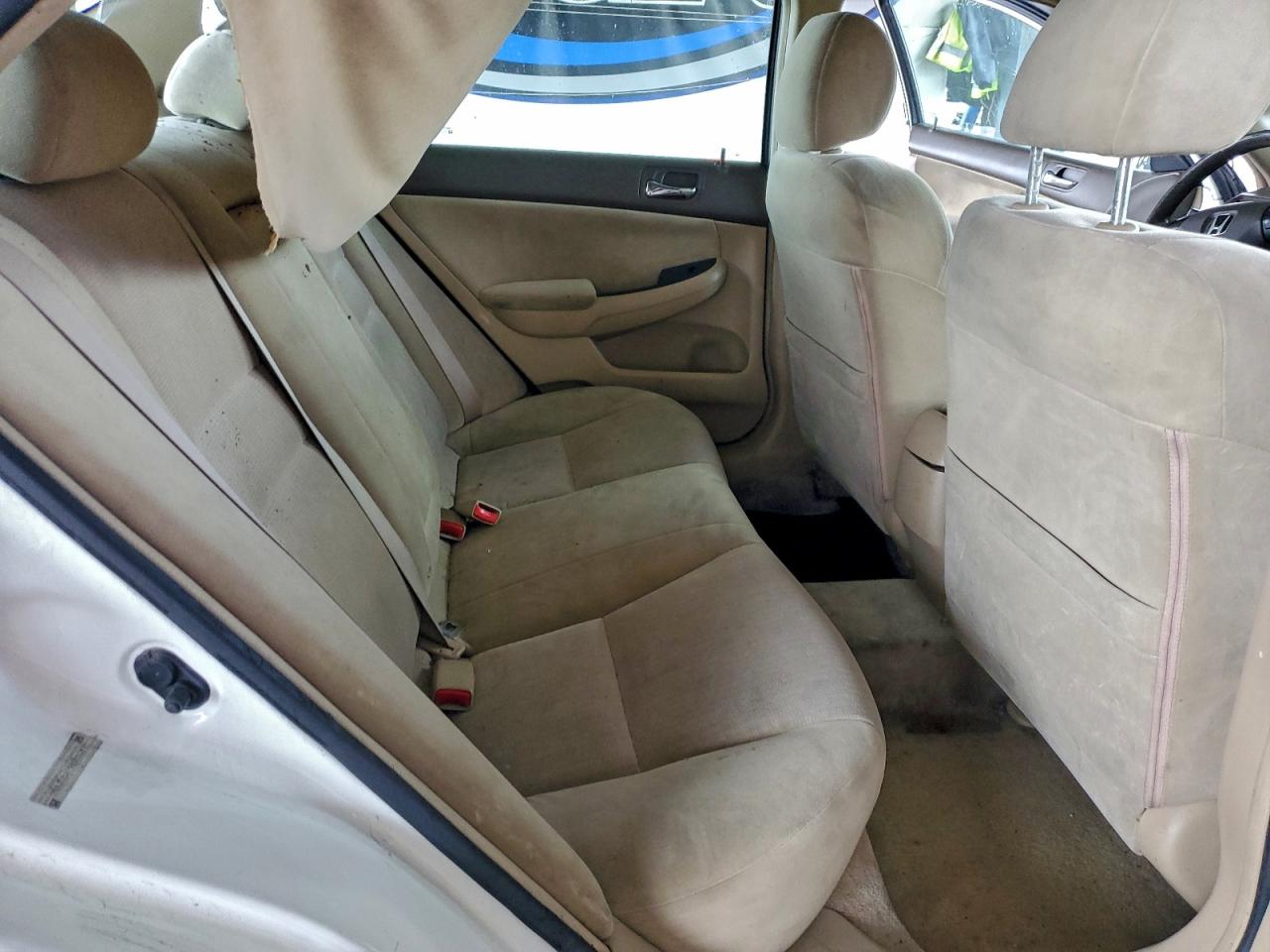 2004 HONDA ACCORD LX photo 10