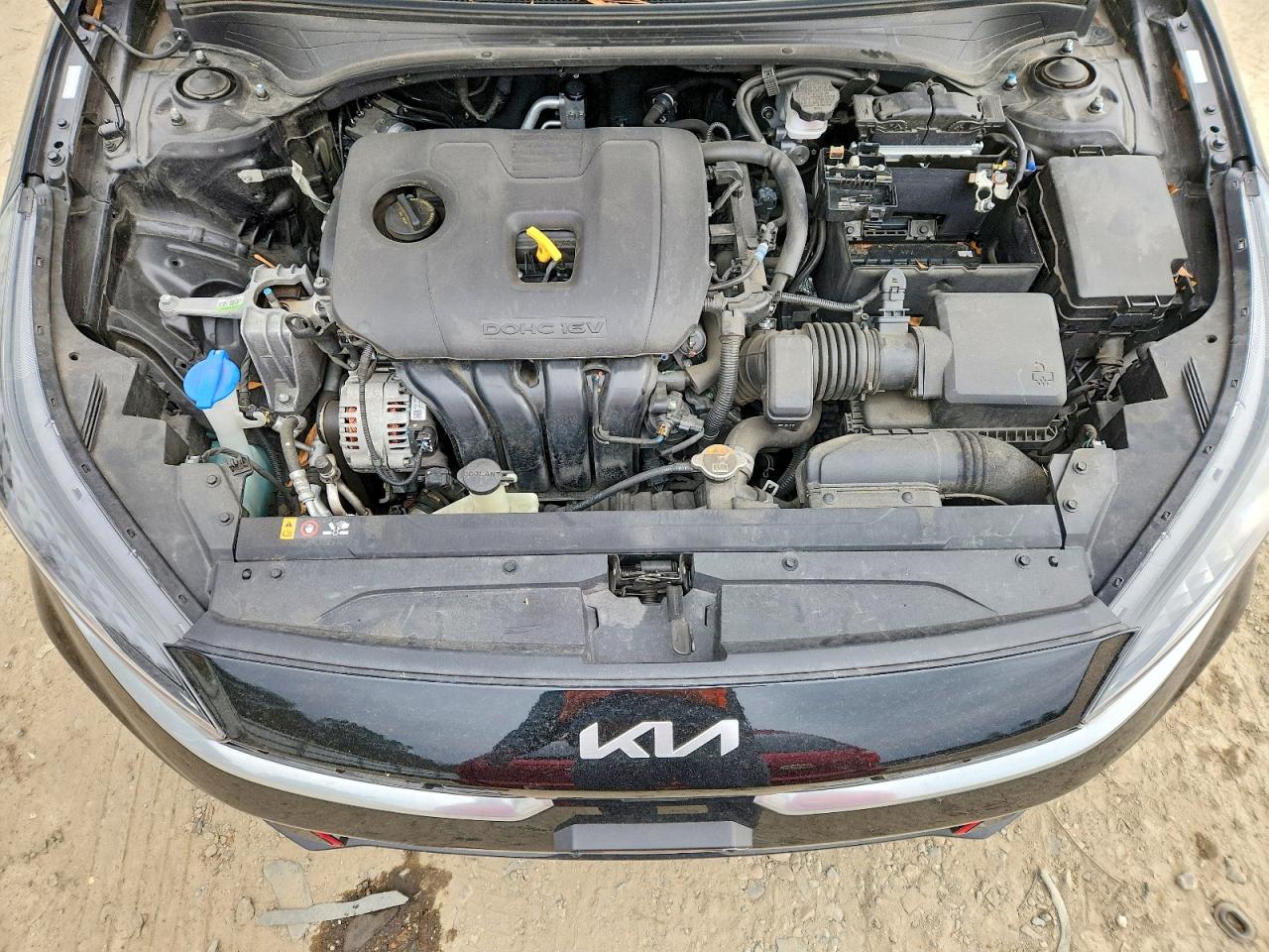 2023 KIA FORTE GT LINE photo 11