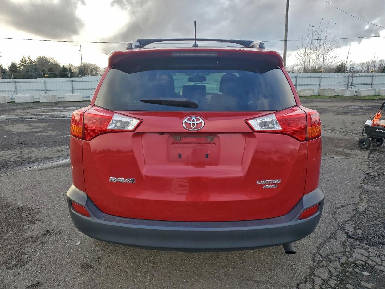 2013 TOYOTA RAV4 LIMITED photo 6
