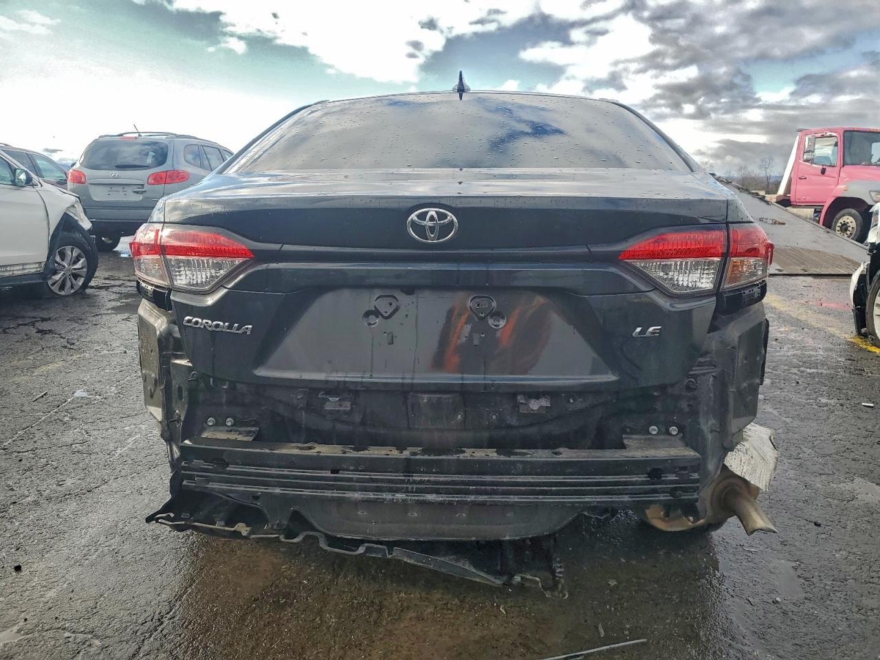 2020 TOYOTA COROLLA LE photo 6