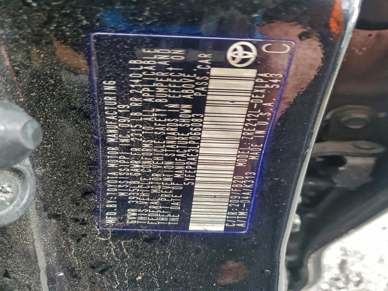 2020 TOYOTA COROLLA LE photo 12