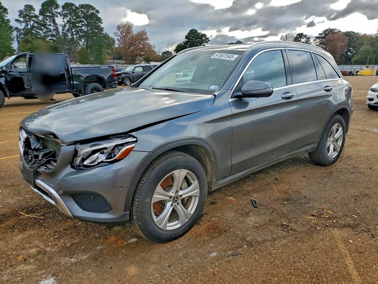 2018 MERCEDES-BENZ GLC