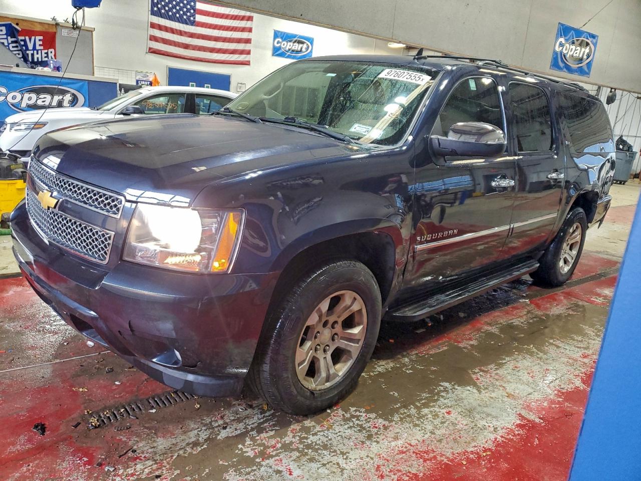 2013 CHEVROLET SUBURBAN