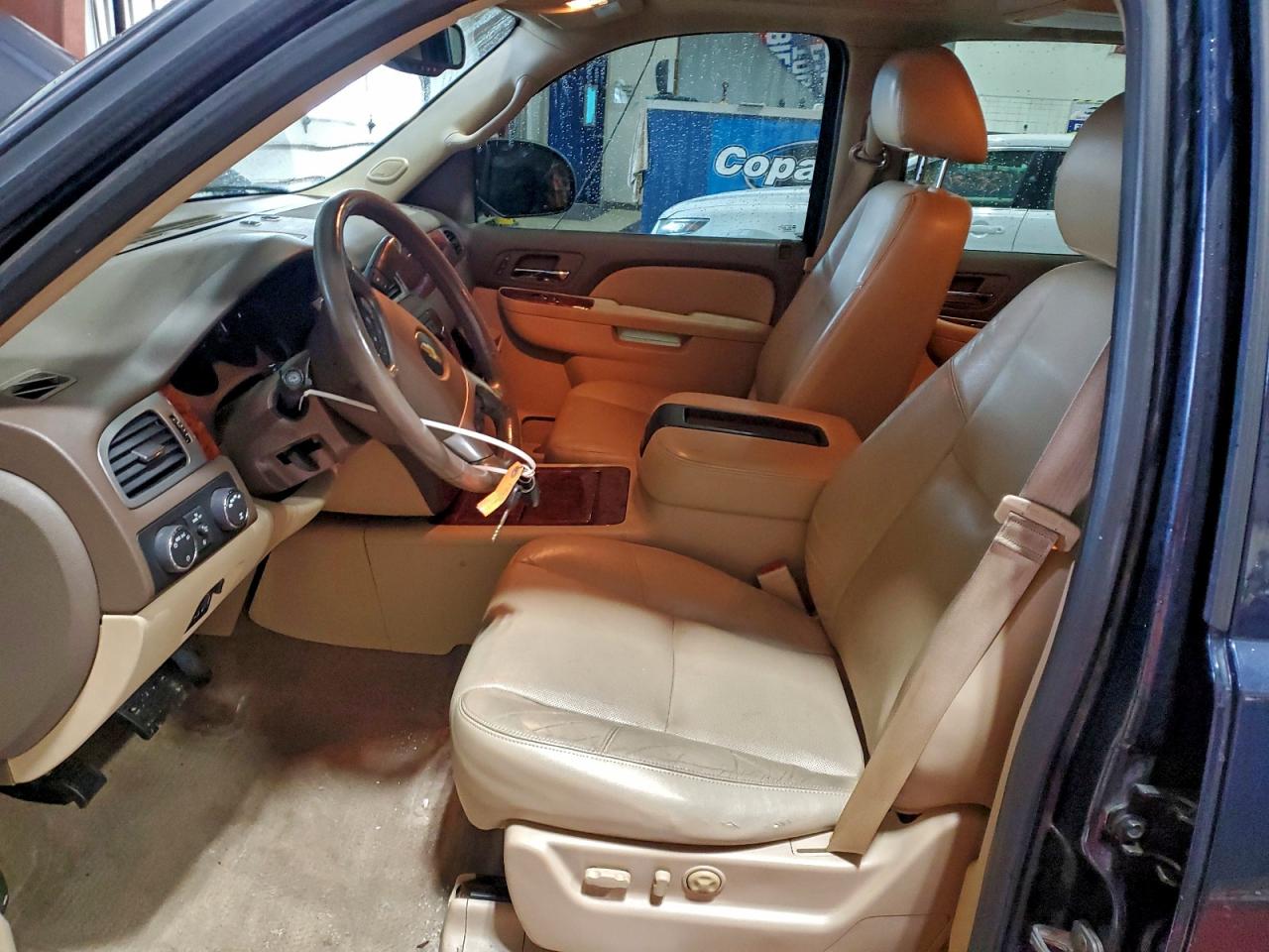 2013 CHEVROLET SUBURBAN K1500 LTZ photo 7