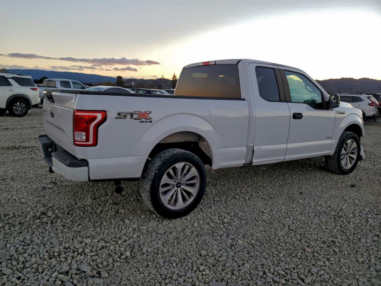 2017 FORD F150 SUPER CAB photo 3