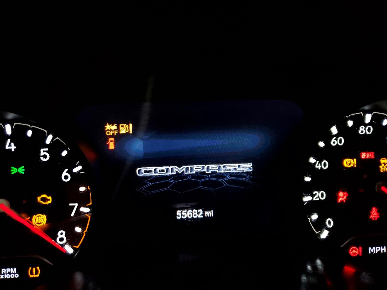 2024 JEEP COMPASS LATITUDE photo 9