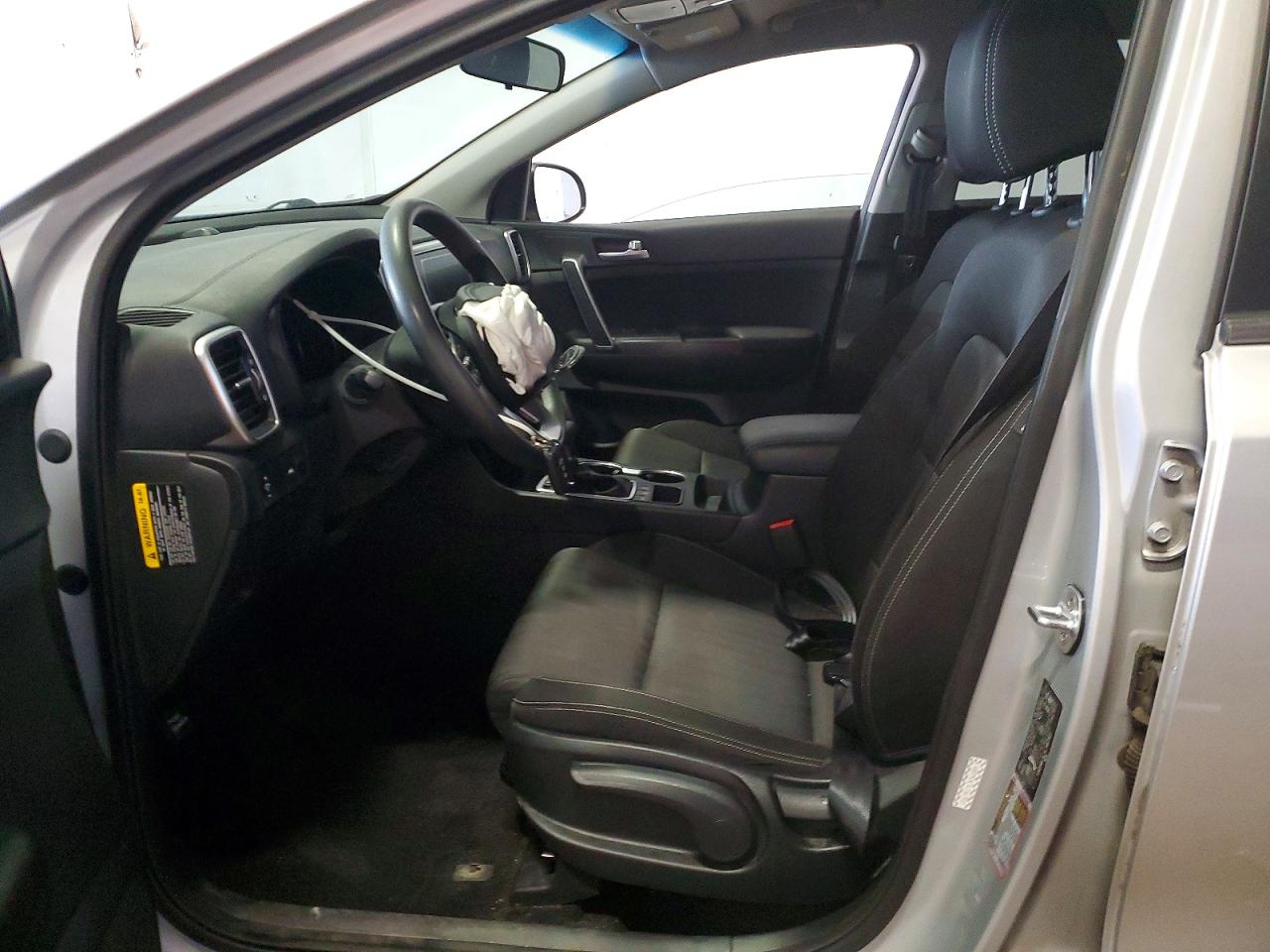 2020 KIA SPORTAGE LX photo 7