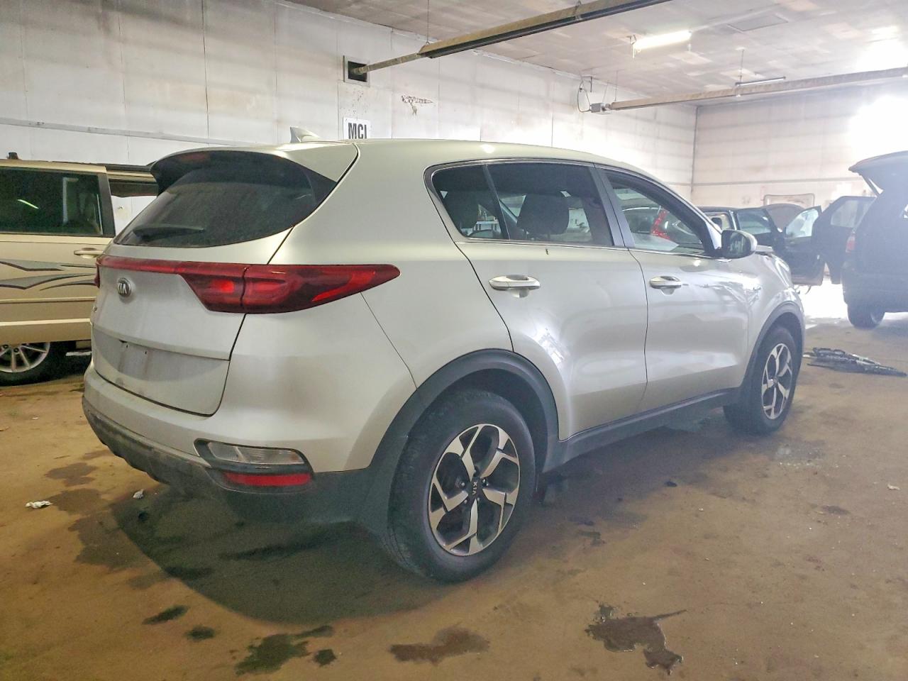 2020 KIA SPORTAGE LX photo 3