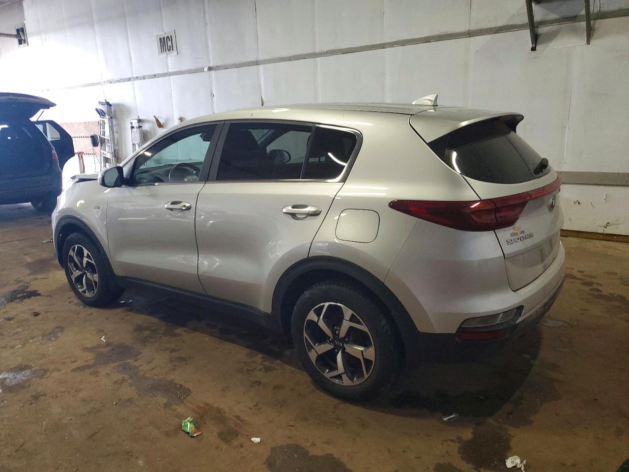 2020 KIA SPORTAGE LX photo 2
