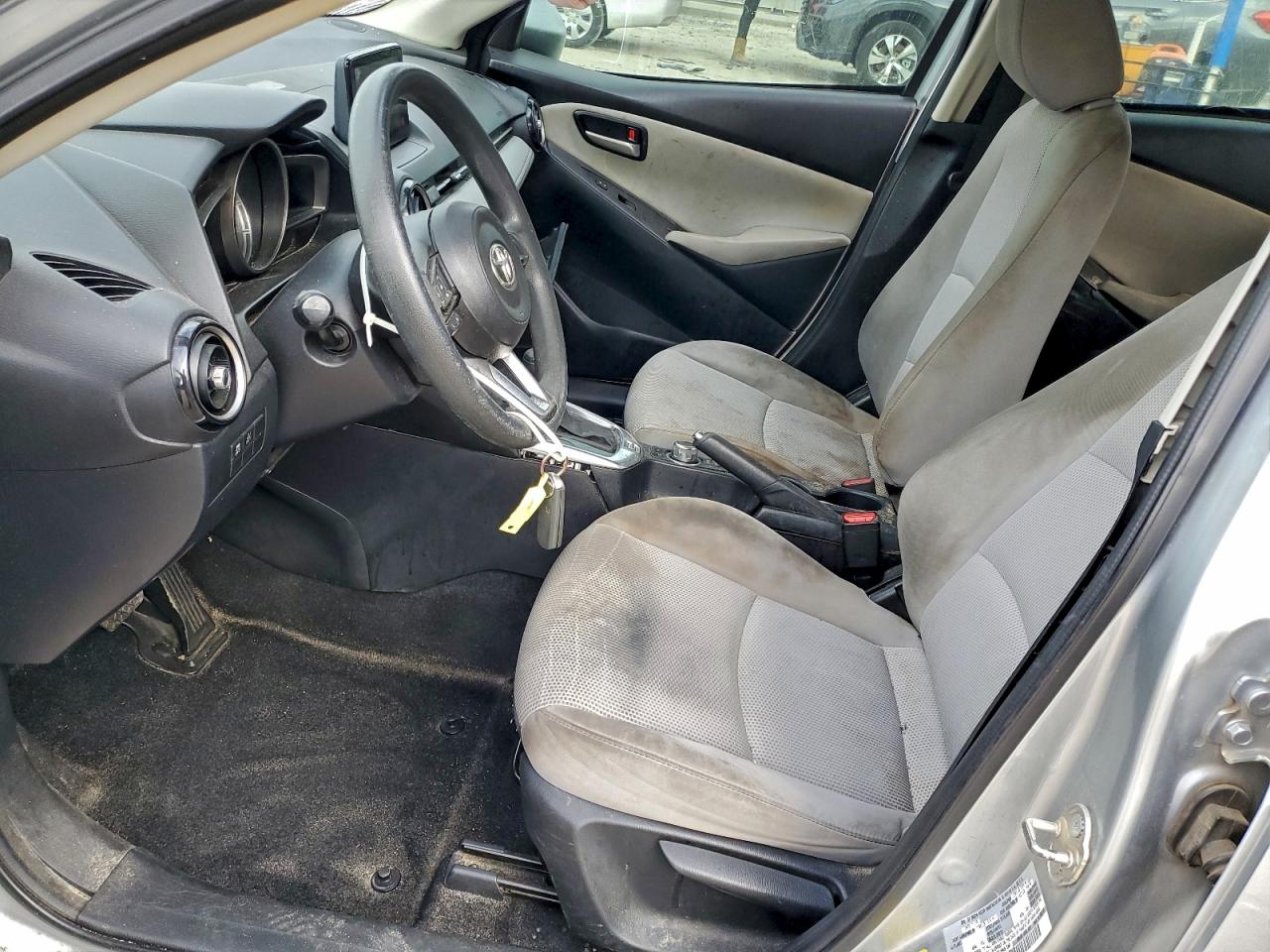 2019 TOYOTA YARIS L photo 19