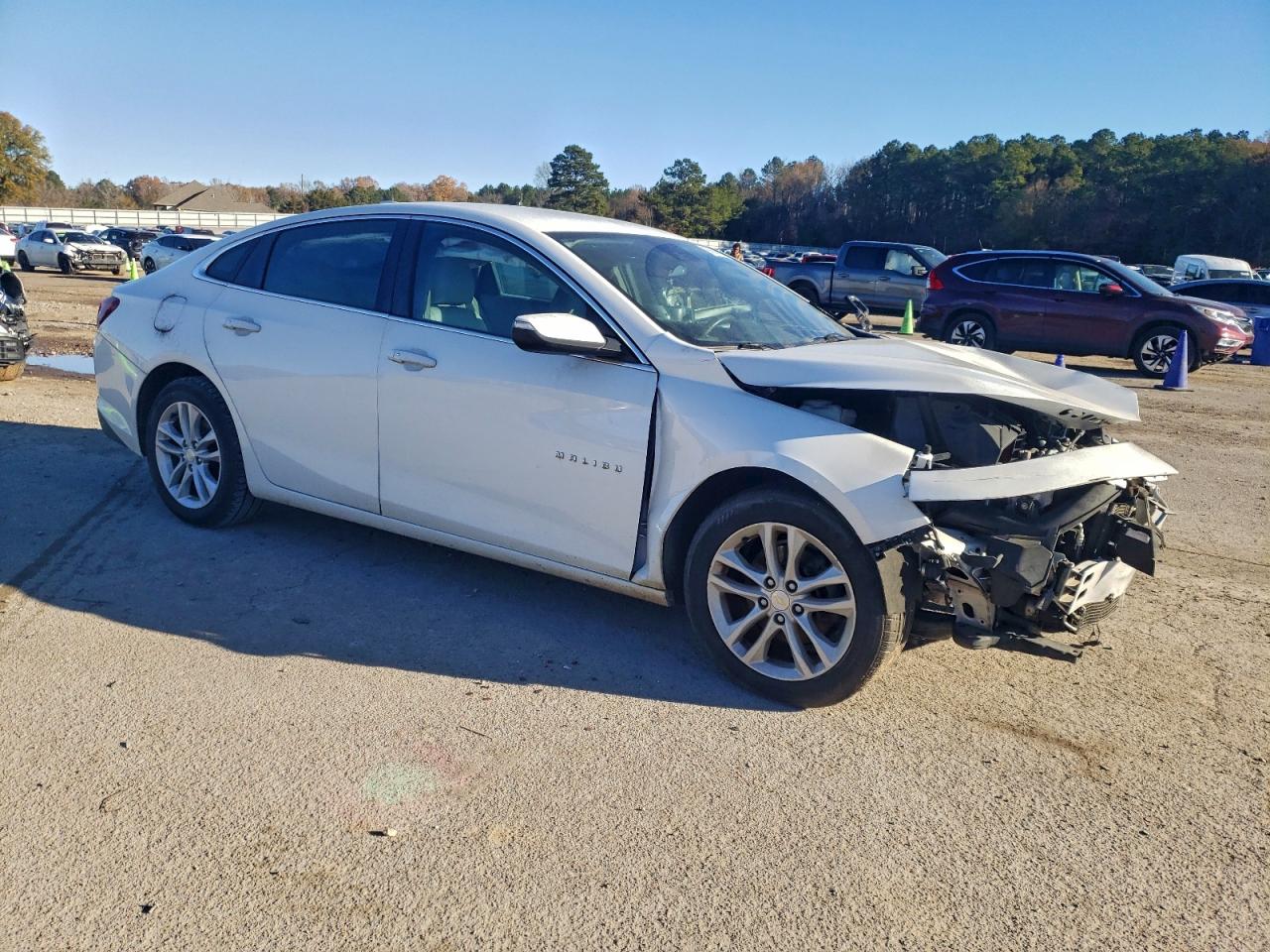 2017 CHEVROLET MALIBU LT photo 7