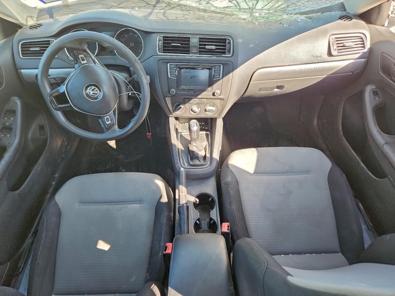 2017 VOLKSWAGEN JETTA S photo 8