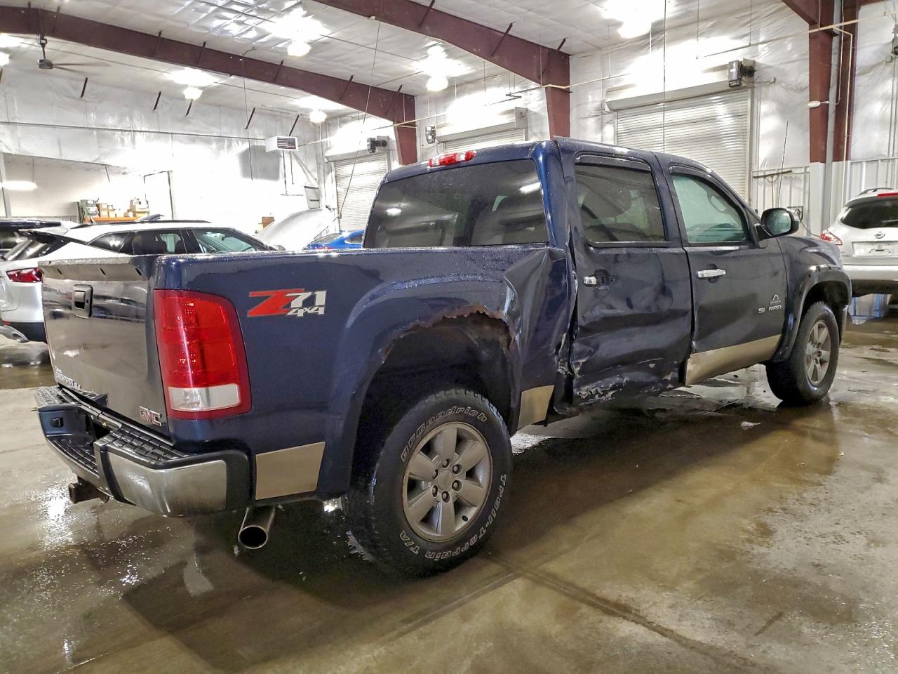 2012 GMC SIERRA K1500 SLE photo 3
