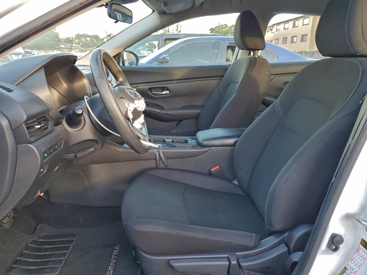 2022 NISSAN SENTRA S photo 7