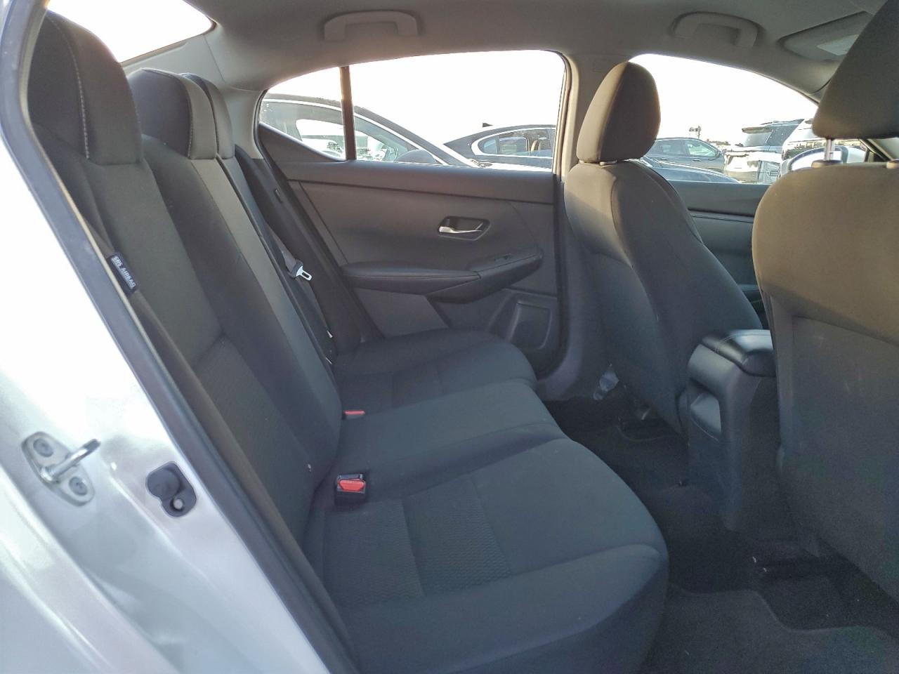 2022 NISSAN SENTRA S photo 10