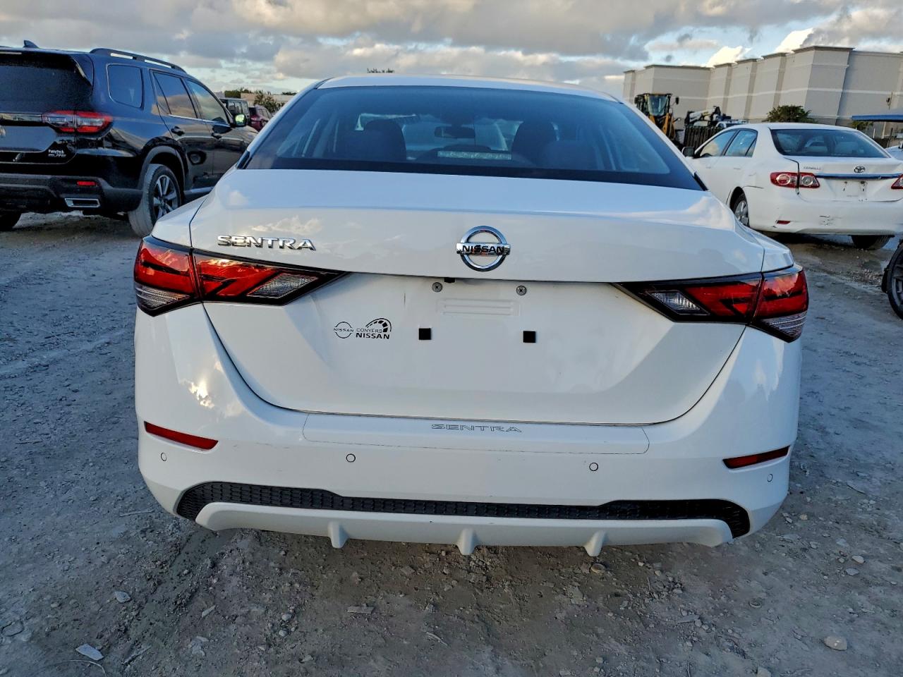 2022 NISSAN SENTRA S photo 6