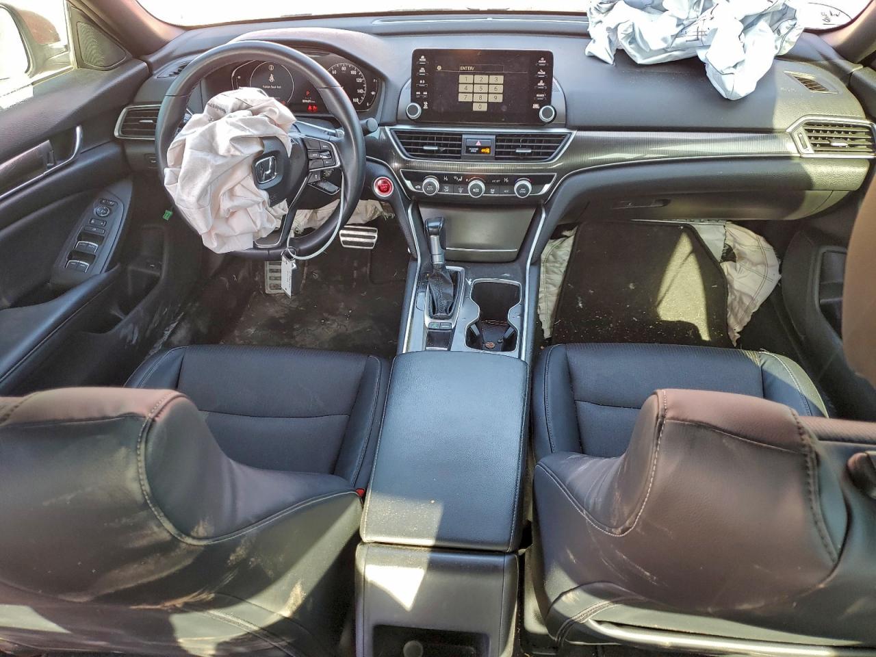 2018 HONDA ACCORD SPORT photo 15