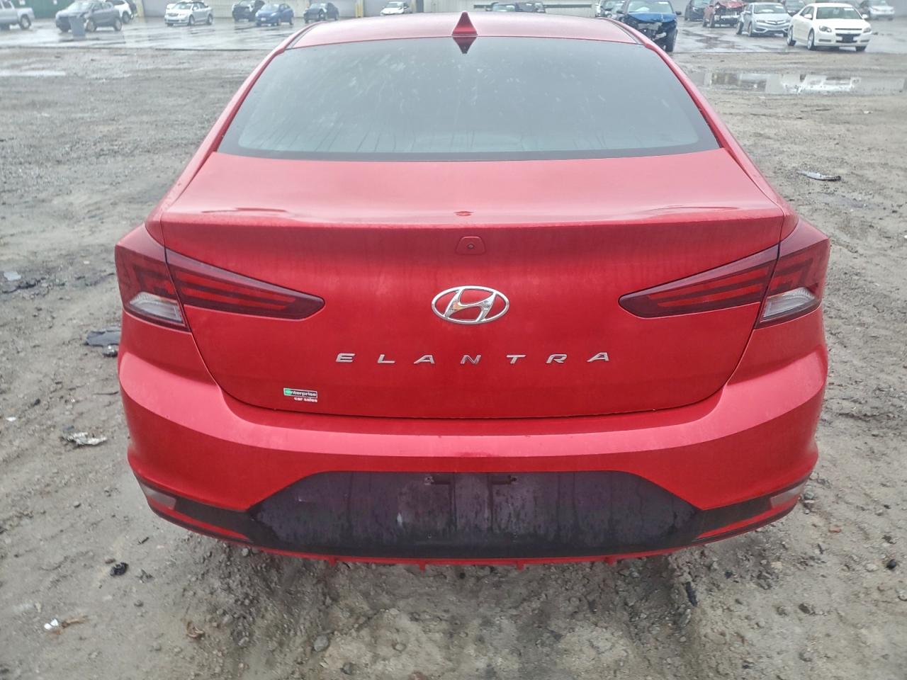 2020 HYUNDAI ELANTRA SEL photo 6