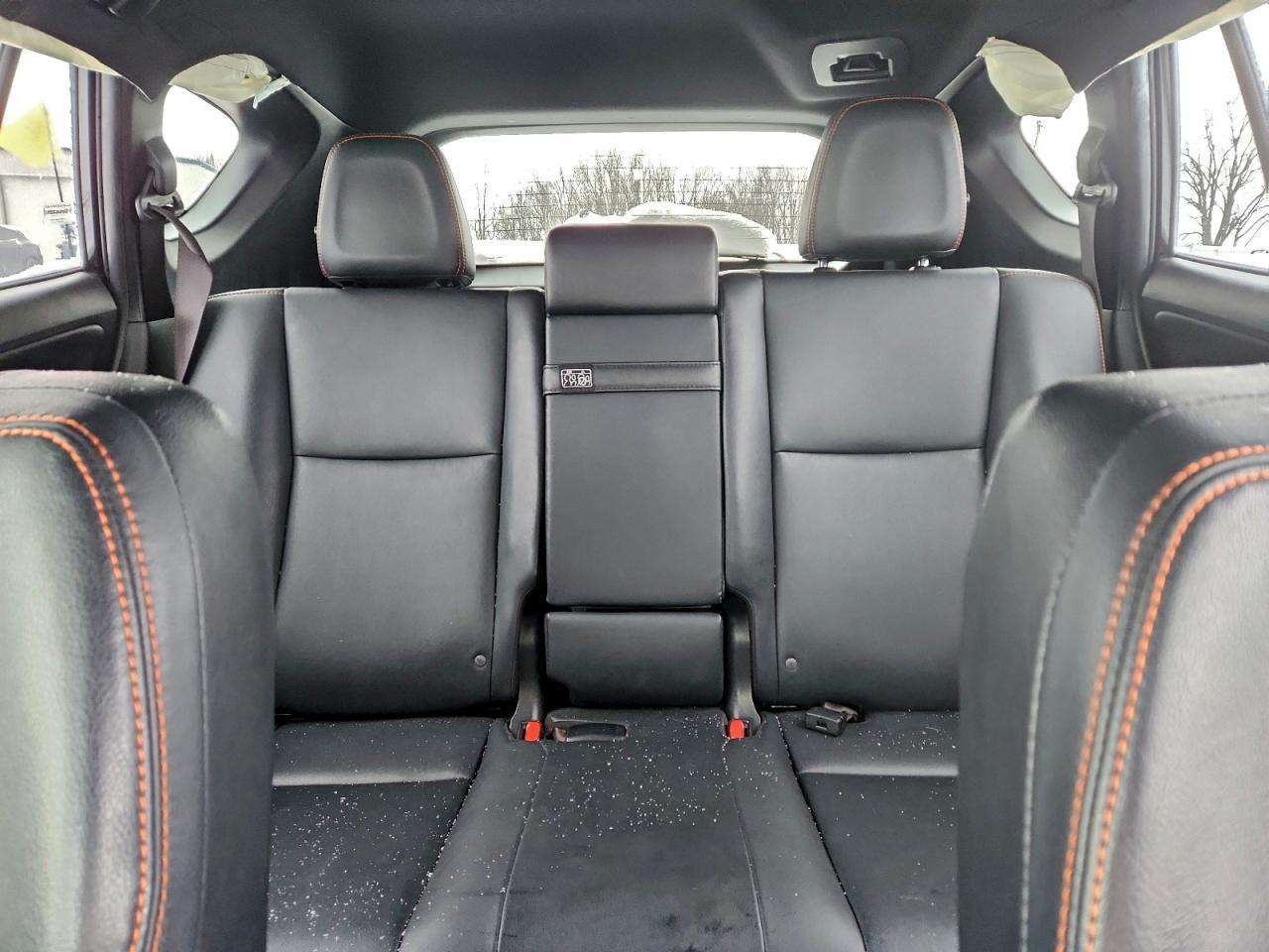 2017 TOYOTA RAV4 HV SE photo 10