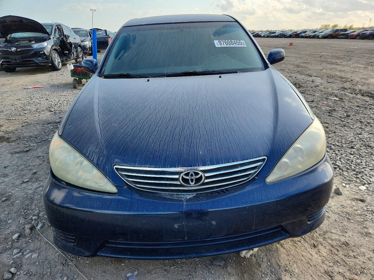 2005 TOYOTA CAMRY LE photo 5