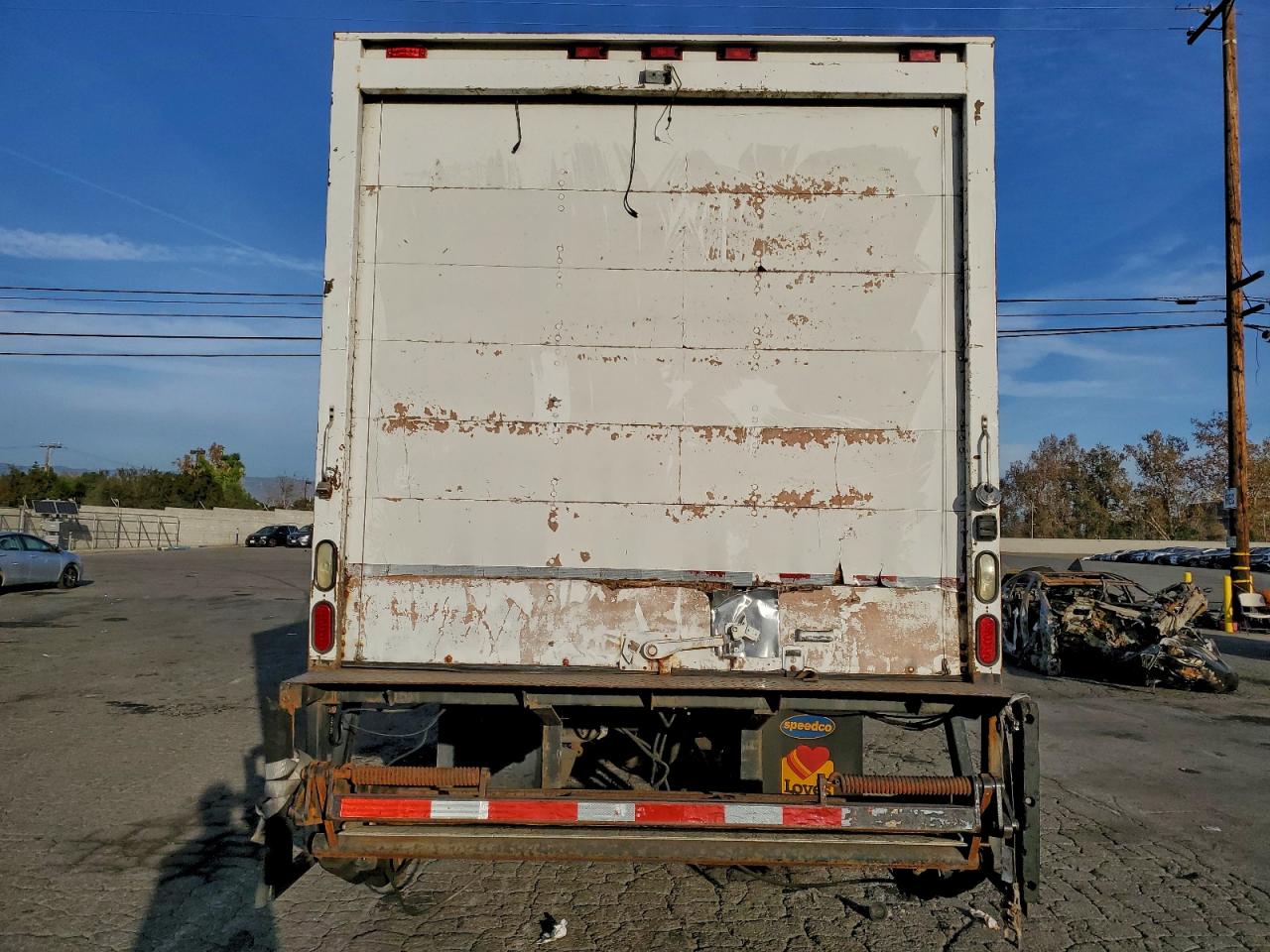 2006 FREIGHTLINER BUSINESS CLASS M2 BOX TRUCK photo 11
