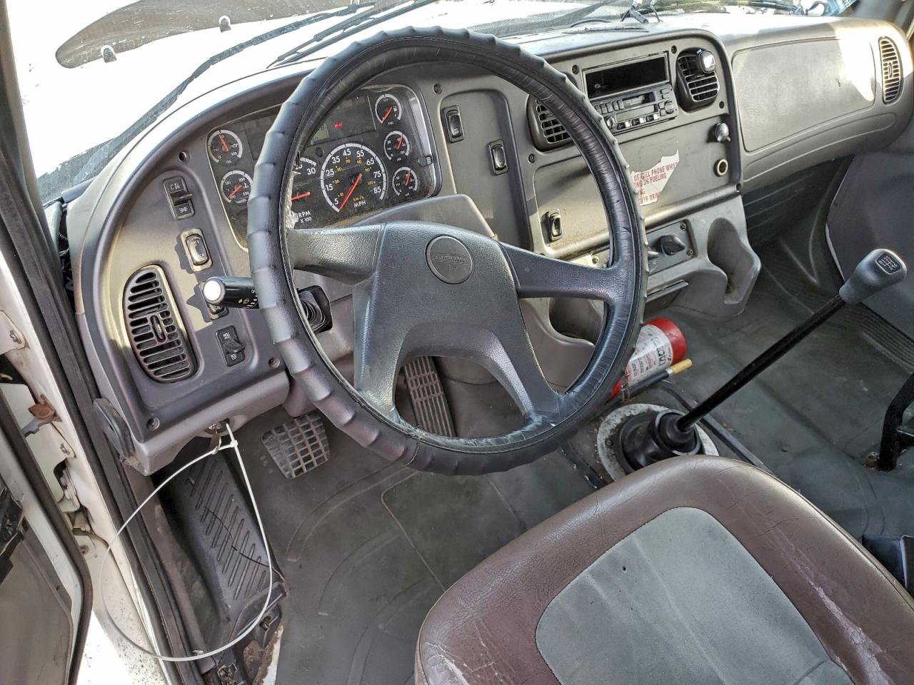 2006 FREIGHTLINER BUSINESS CLASS M2 BOX TRUCK photo 15
