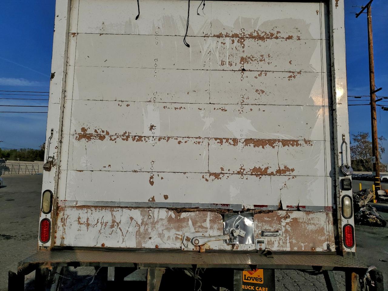 2006 FREIGHTLINER BUSINESS CLASS M2 BOX TRUCK photo 21