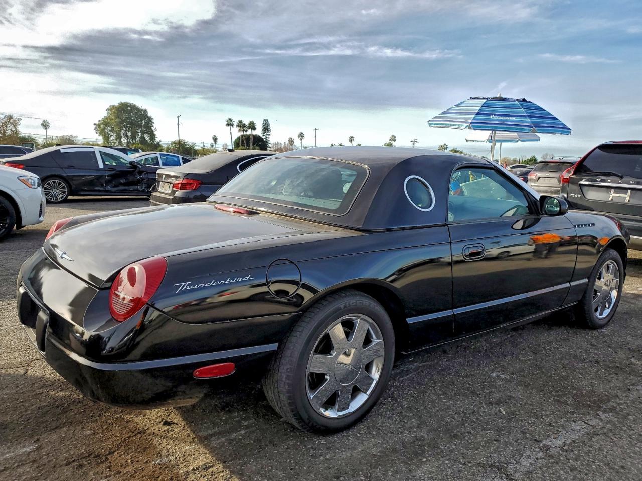 2002 FORD THUNDERBIRD photo 3