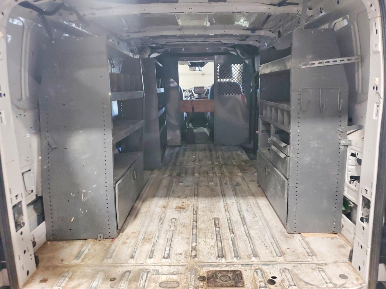 2017 FORD TRANSIT T-150 photo 10