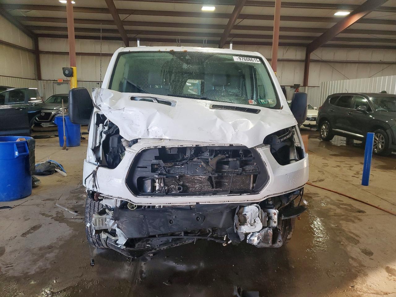 2017 FORD TRANSIT T-150 photo 5