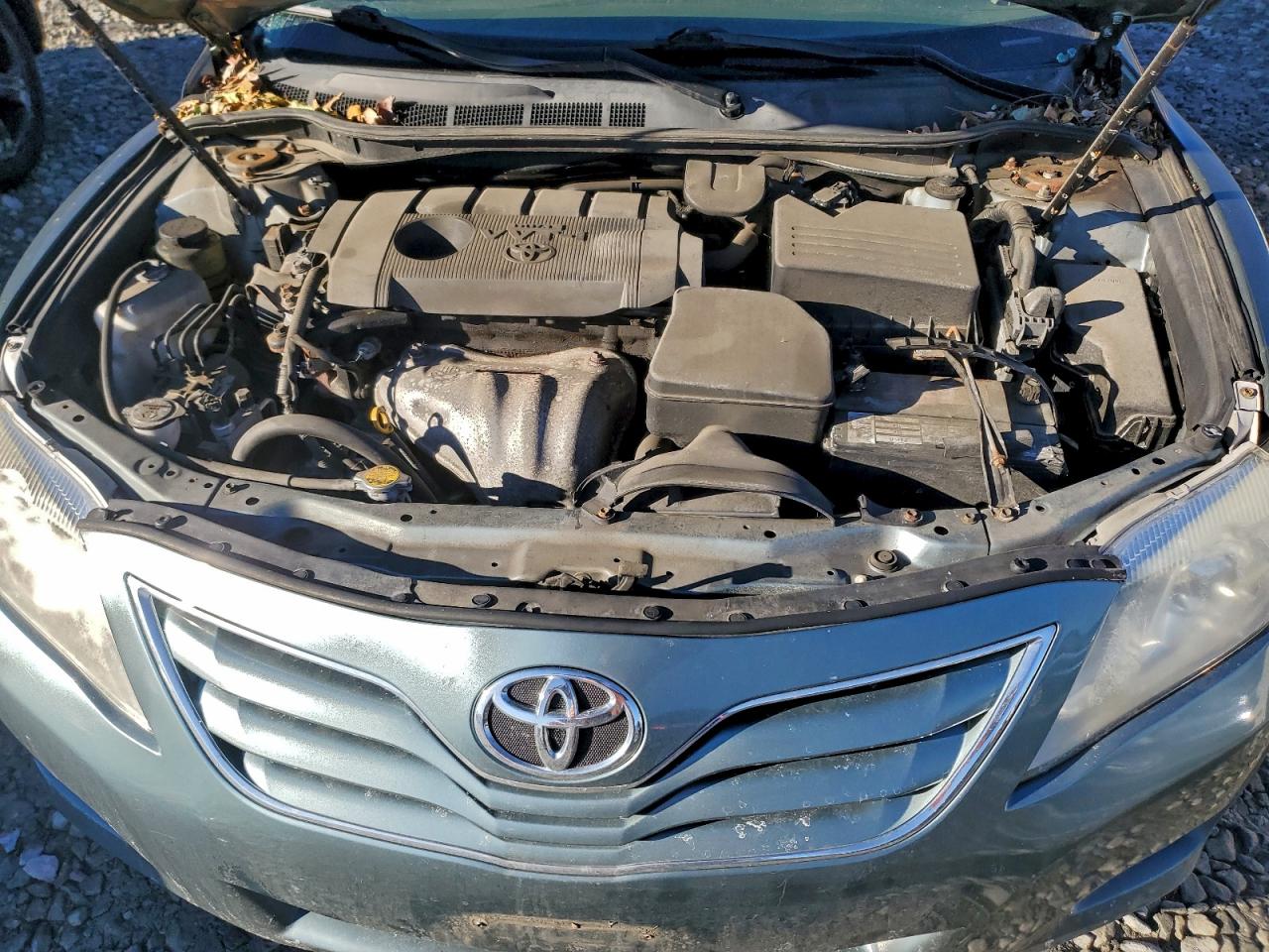 2011 TOYOTA CAMRY BASE photo 11