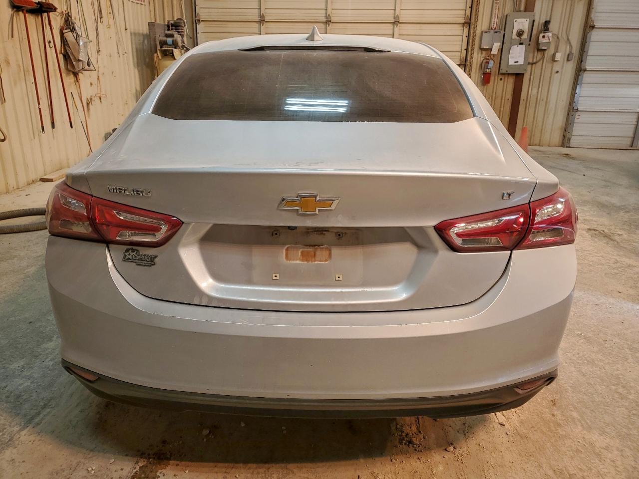 2021 CHEVROLET MALIBU LT photo 6